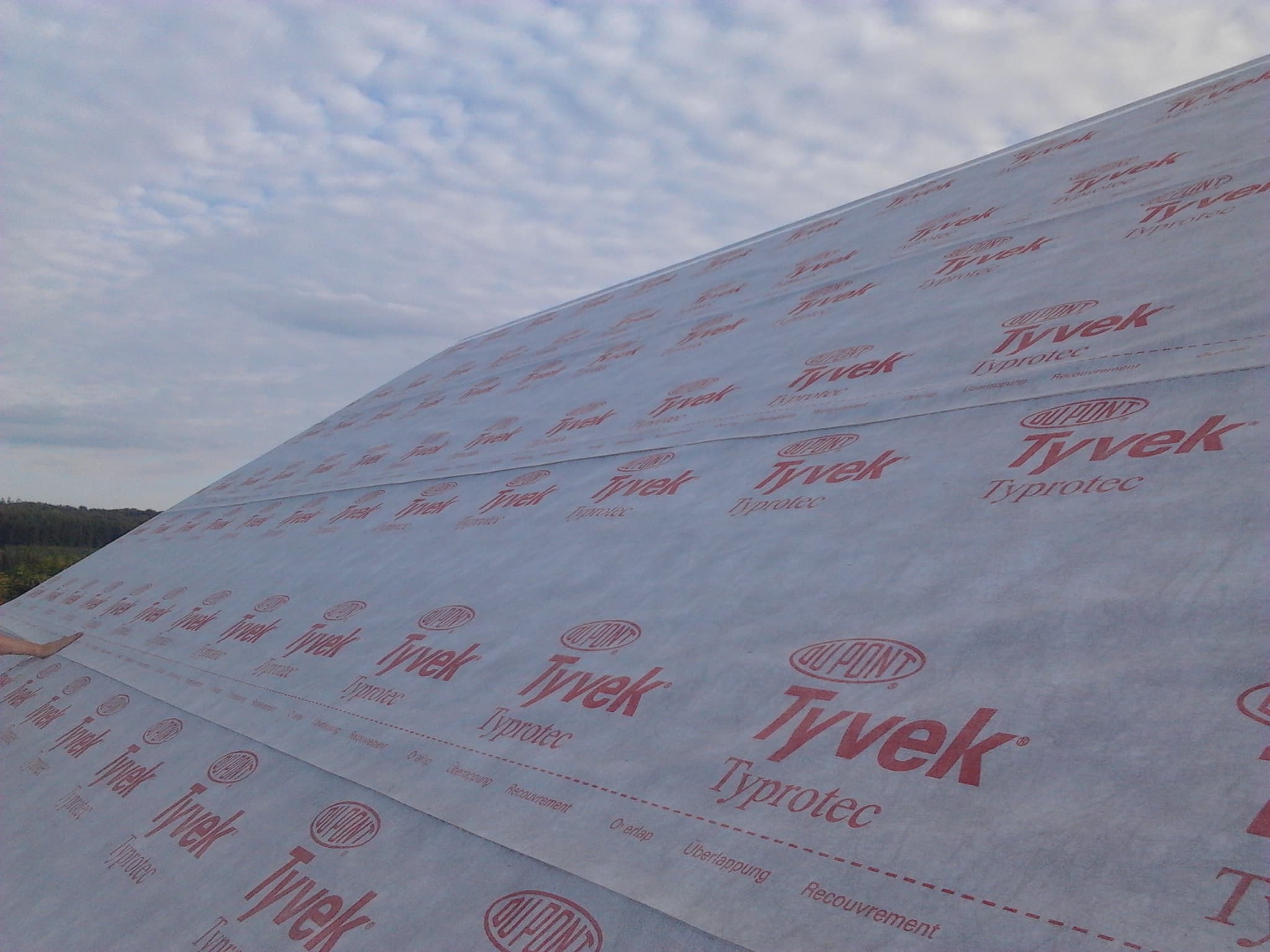 DuPont™ Tyvek® Typrotec 2523B - Écran de sous-toiture HPV